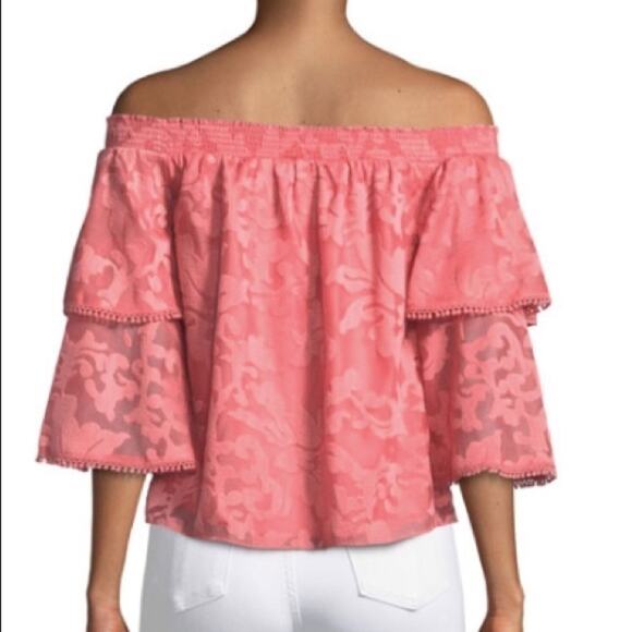 Devlin Sia Off Shoulder Jacquard Blouse - Picture 2 of 7